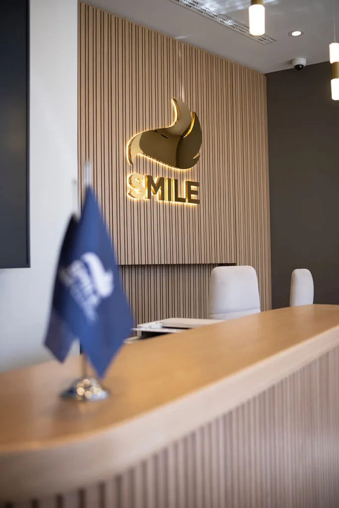 Smile Hair Clinic reception desk